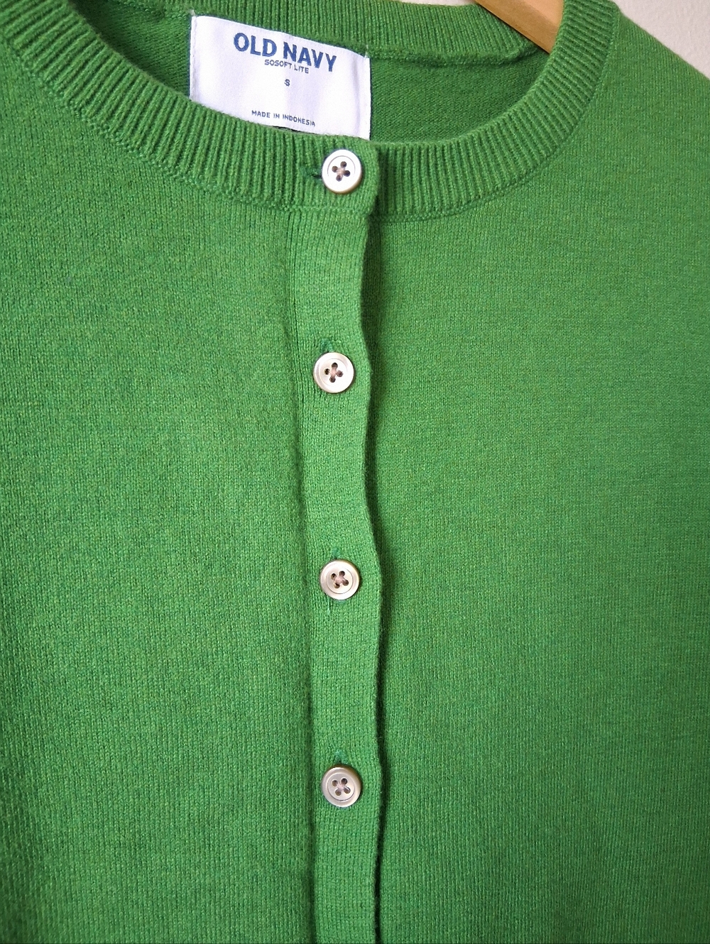 Old Navy Green Cardigan Cotton & Poly Mix - Picture 2 of 6